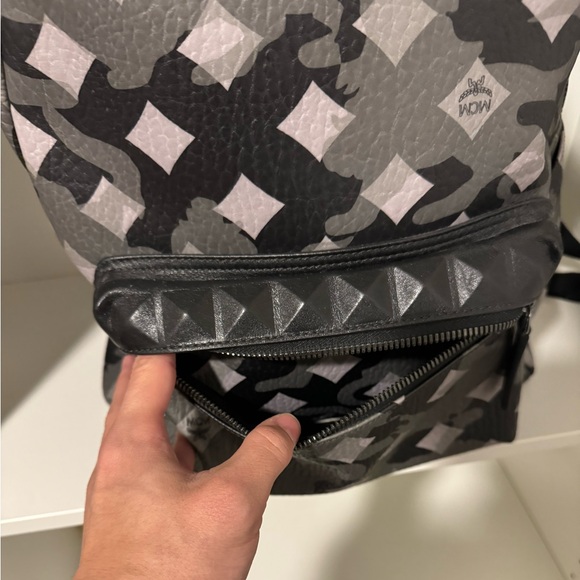 MCM limited edition CAMO Backpack - Picture 7 of 8